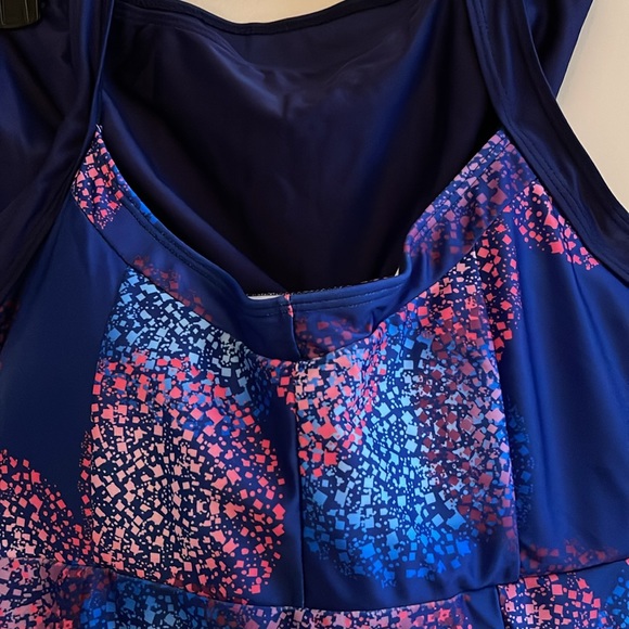 Bathing Suit 2 piece NWOT, pit to pit 16 inch - Picture 2 of 4